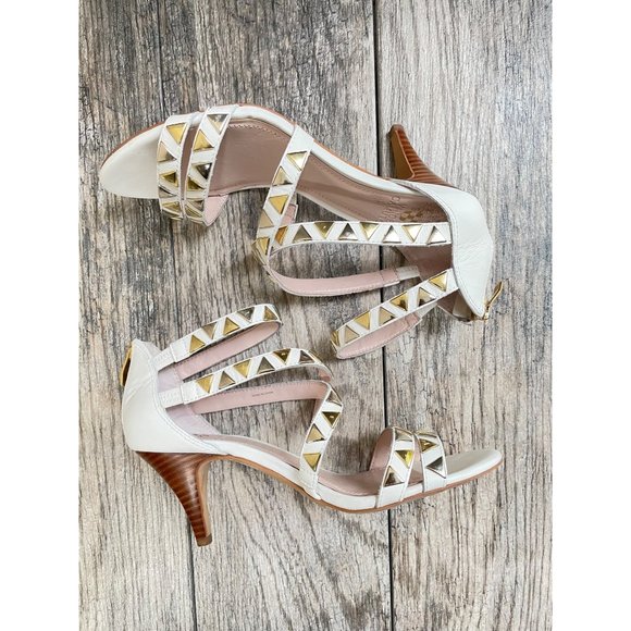 VINCE CAMUTO VC MIKAL STUDDED WHITE LEATHER STRAP HEELS WOMEN SIZE 7.5M - Picture 7 of 12